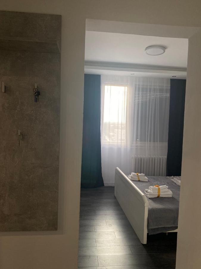 Apartman Mici Ниш Екстер'єр фото